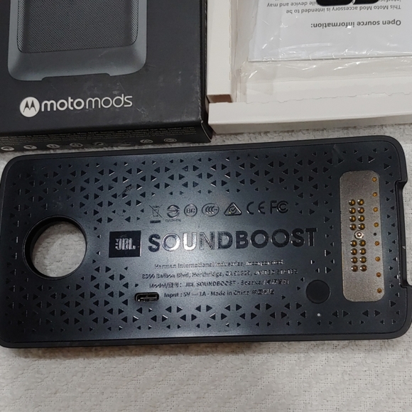 Motomods JBL Soundboost Speaker!!! - Picture 6 of 8